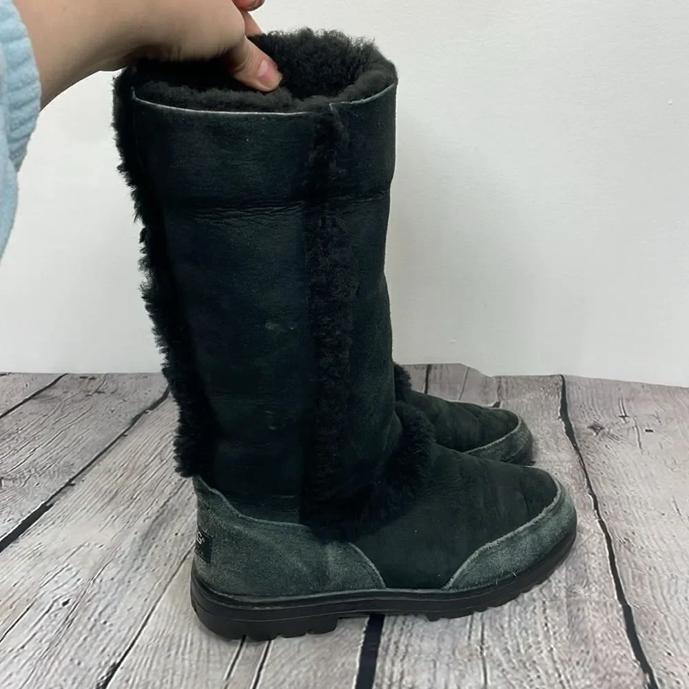 UGG Sundance II Revival Black Tall Boots size 7W